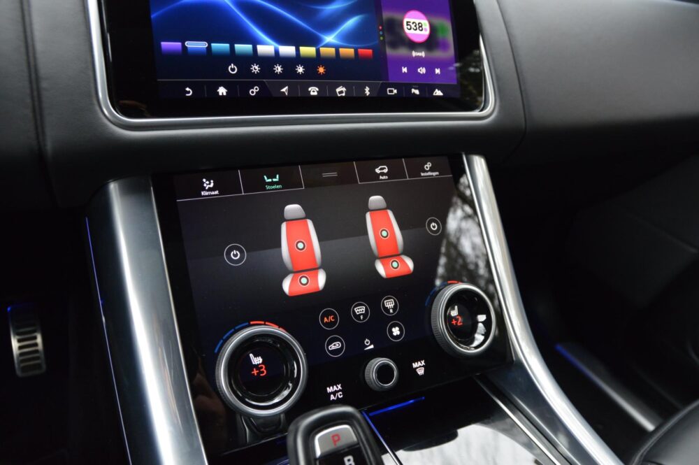 Land Rover Range Rover Sport P400e