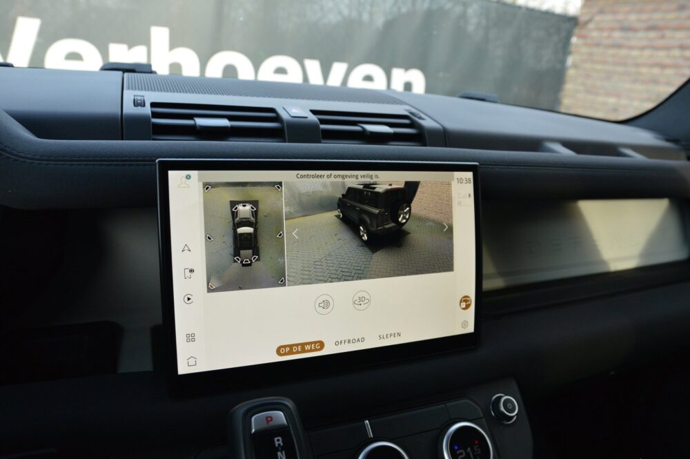 Land Rover Defender 3.0 D300