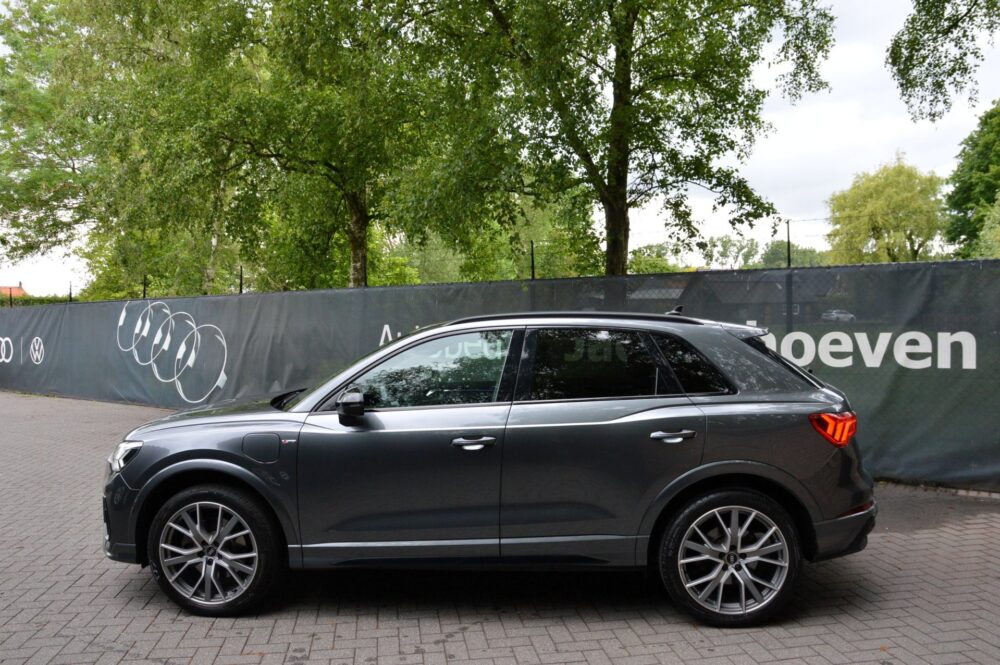 Audi Q3 45 TFSI e