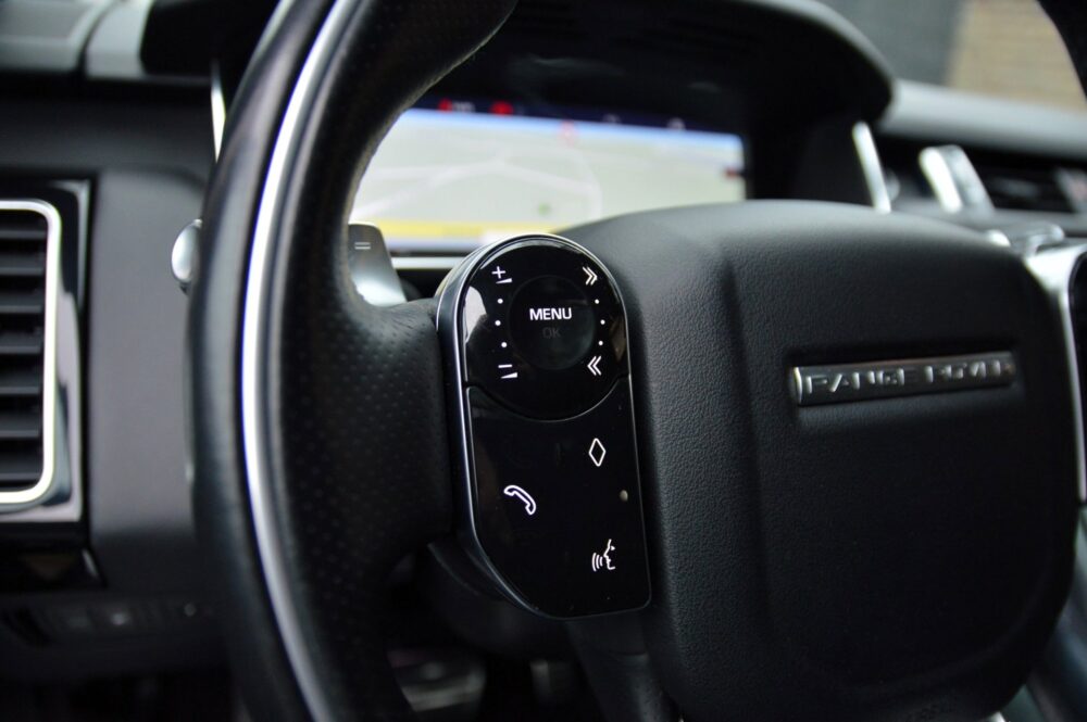 Land Rover Range Rover Sport P400e