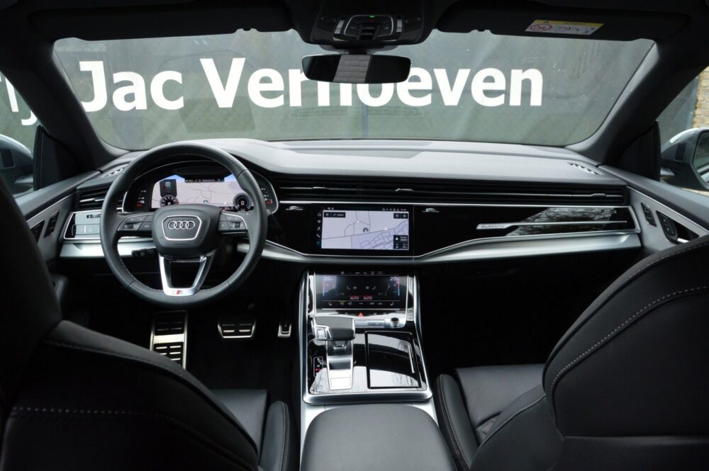 Audi Q8 55 TFSI e