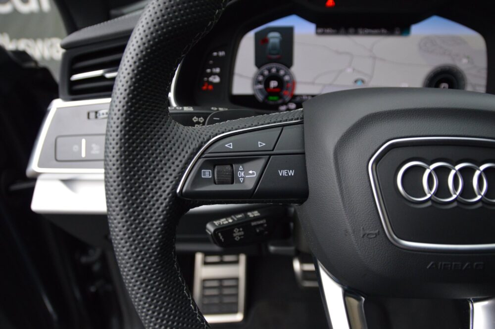 Audi Q8 55 TFSI e
