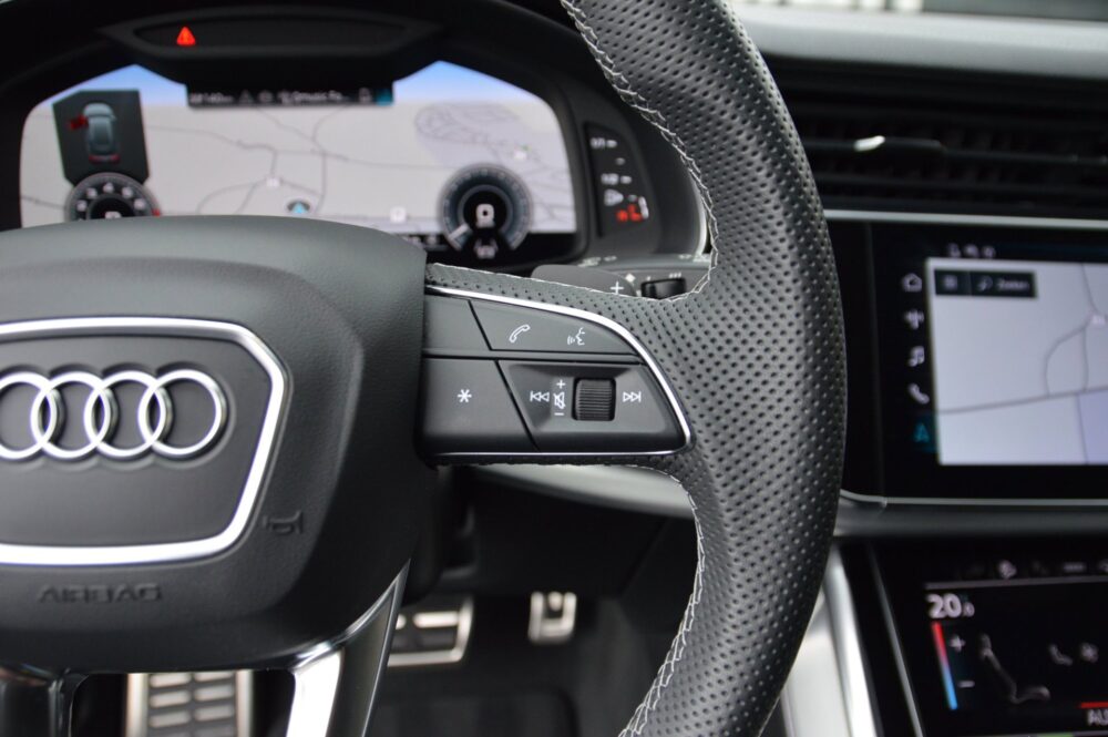 Audi Q8 55 TFSI e