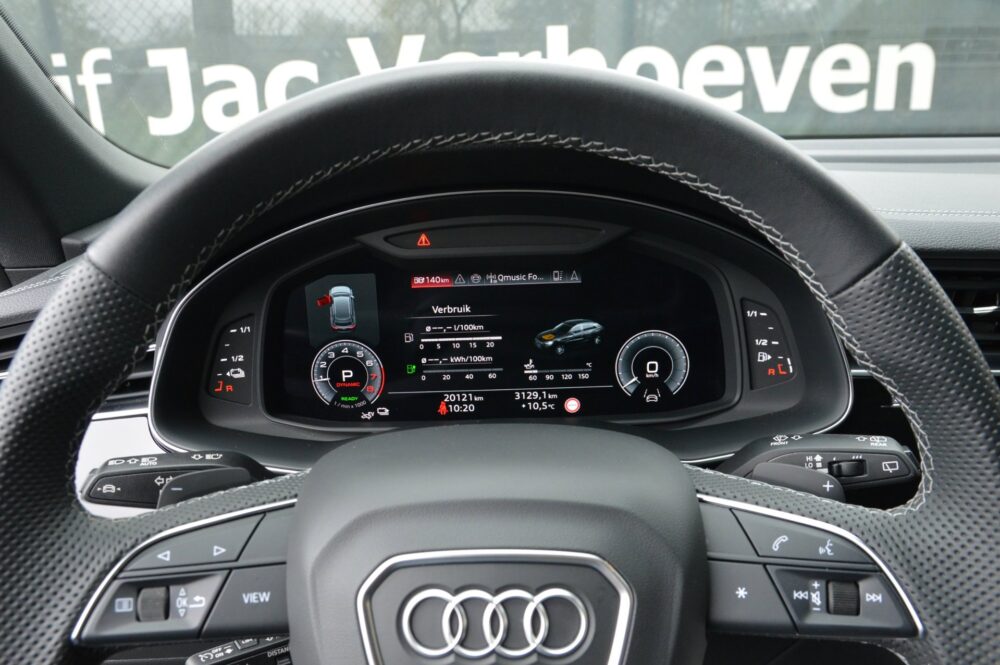 Audi Q8 55 TFSI e