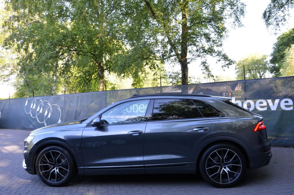 Audi Q8 55 TFSI e