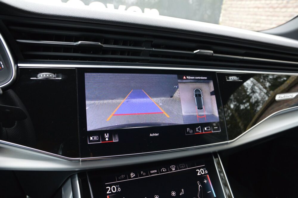 Audi Q8 55 TFSI e