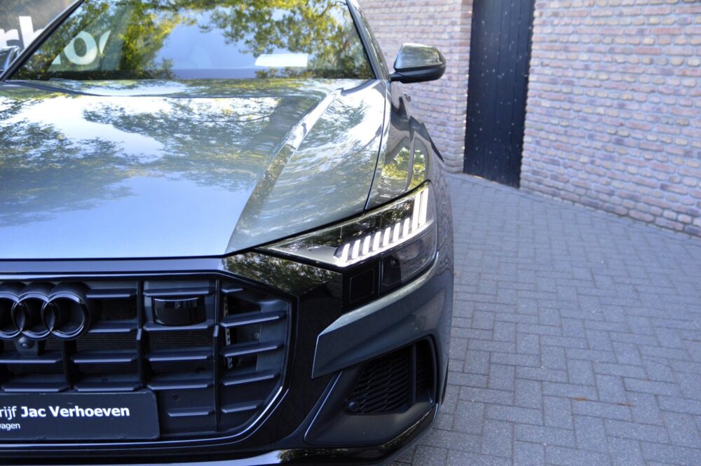 Audi Q8 55 TFSI e