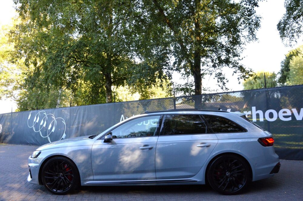 Audi RS4 Avant 2.9 TFSI