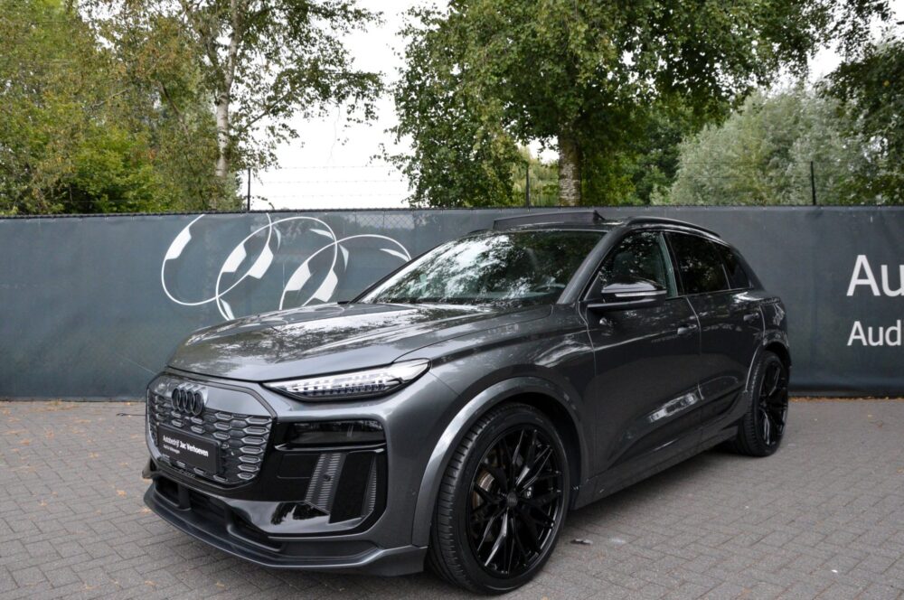 Audi SQ6 e-tron