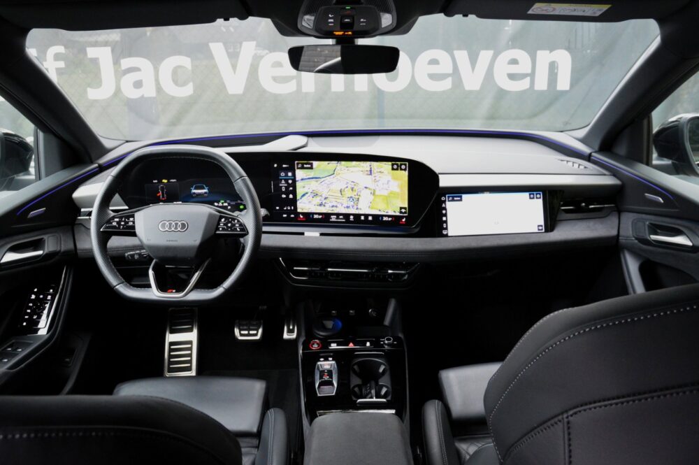 Audi SQ6 e-tron