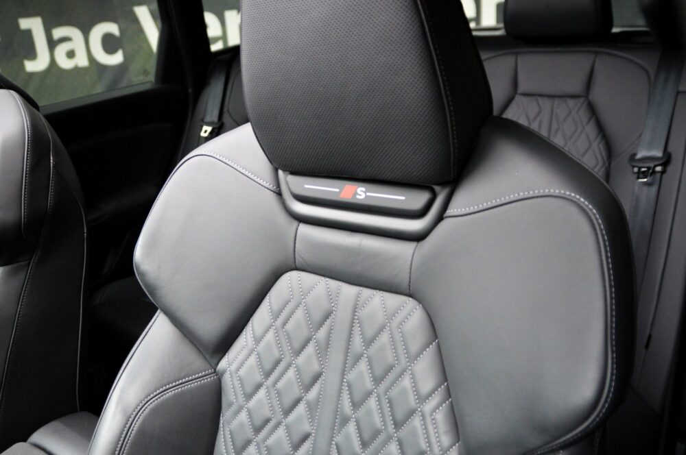 Audi SQ6 e-tron