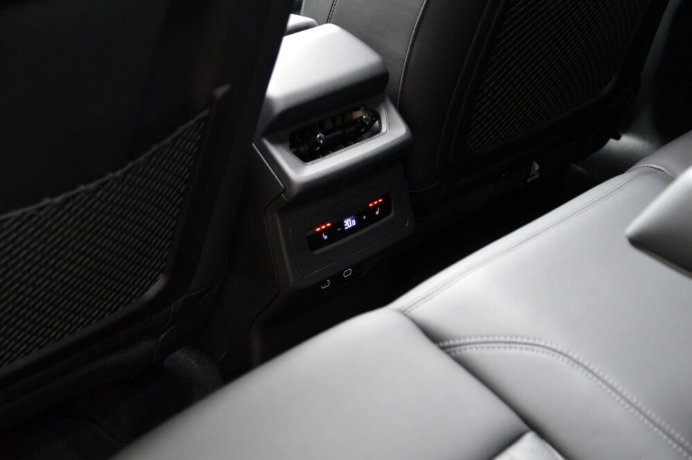 Audi SQ6 e-tron