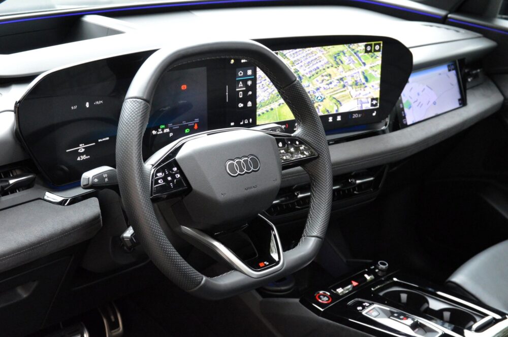 Audi SQ6 e-tron