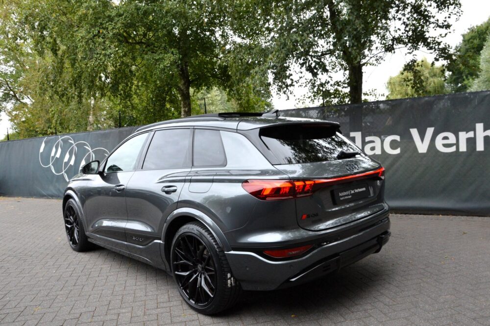 Audi SQ6 e-tron