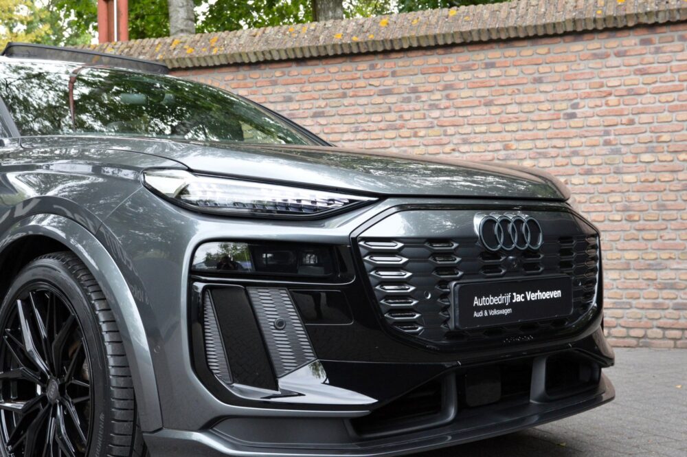 Audi SQ6 e-tron