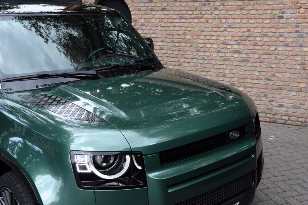Land Rover Defender 110 P400e