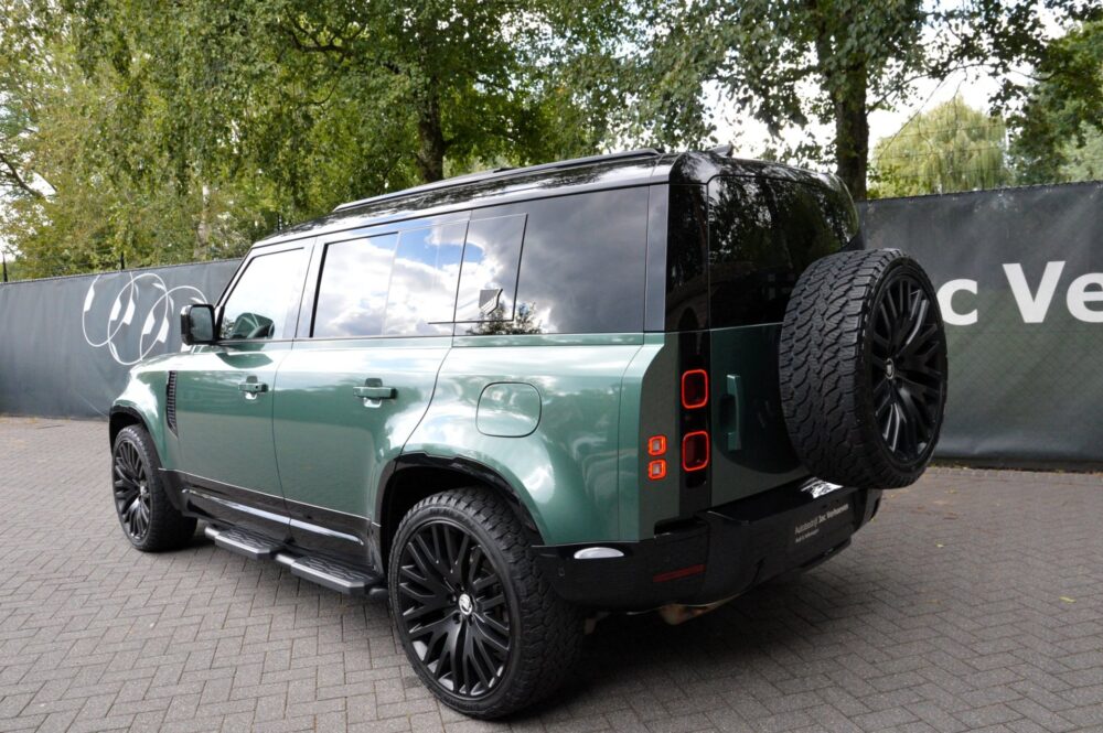 Land Rover Defender 110 P400e