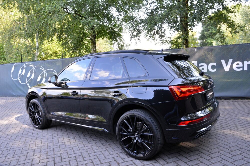 57084893-audi-q5-50-tfsi-e-2023