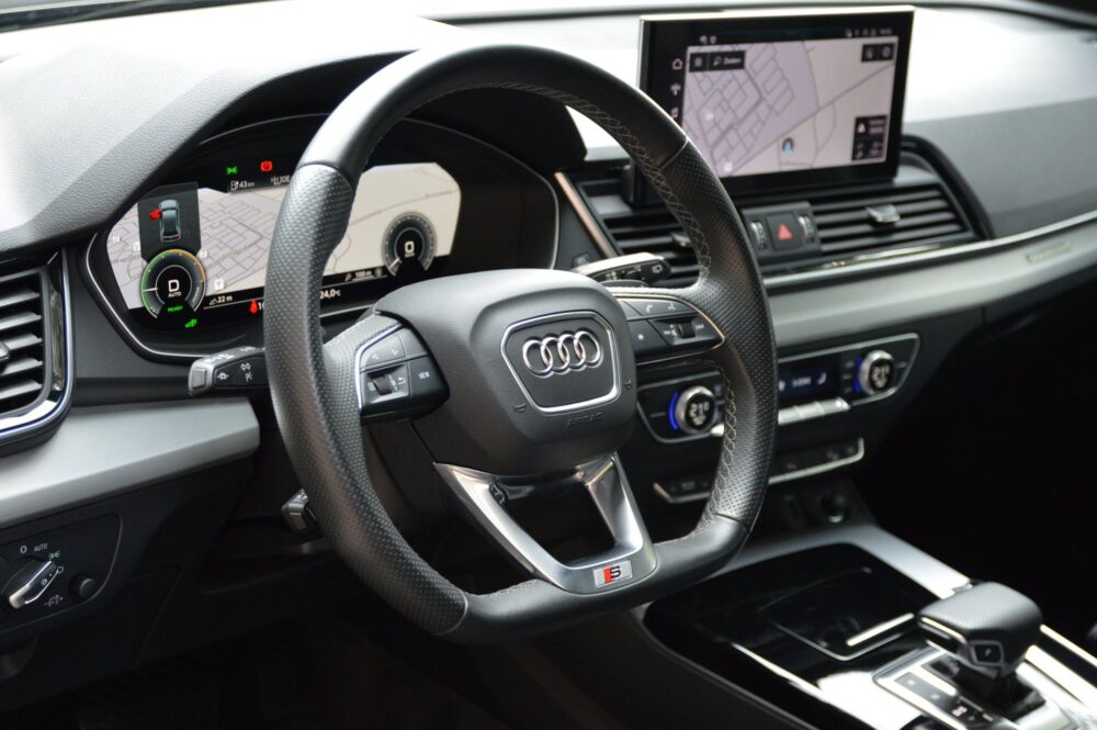 57084893-audi-q5-50-tfsi-e-2023