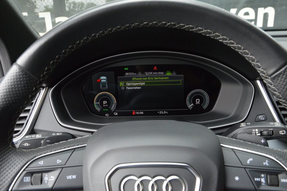 57084893-audi-q5-50-tfsi-e-2023