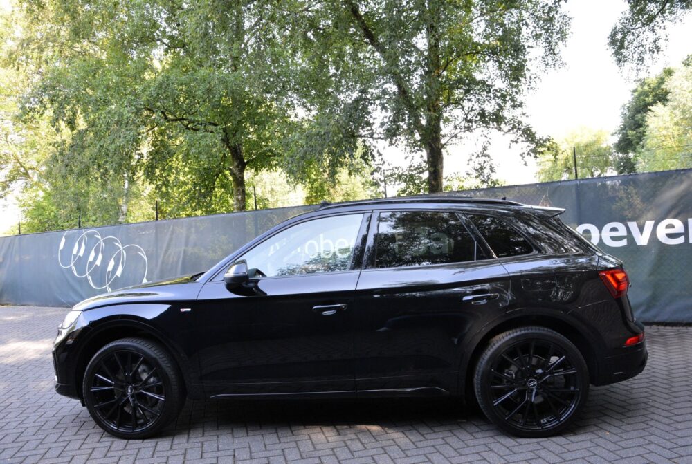 57084893-audi-q5-50-tfsi-e-2023
