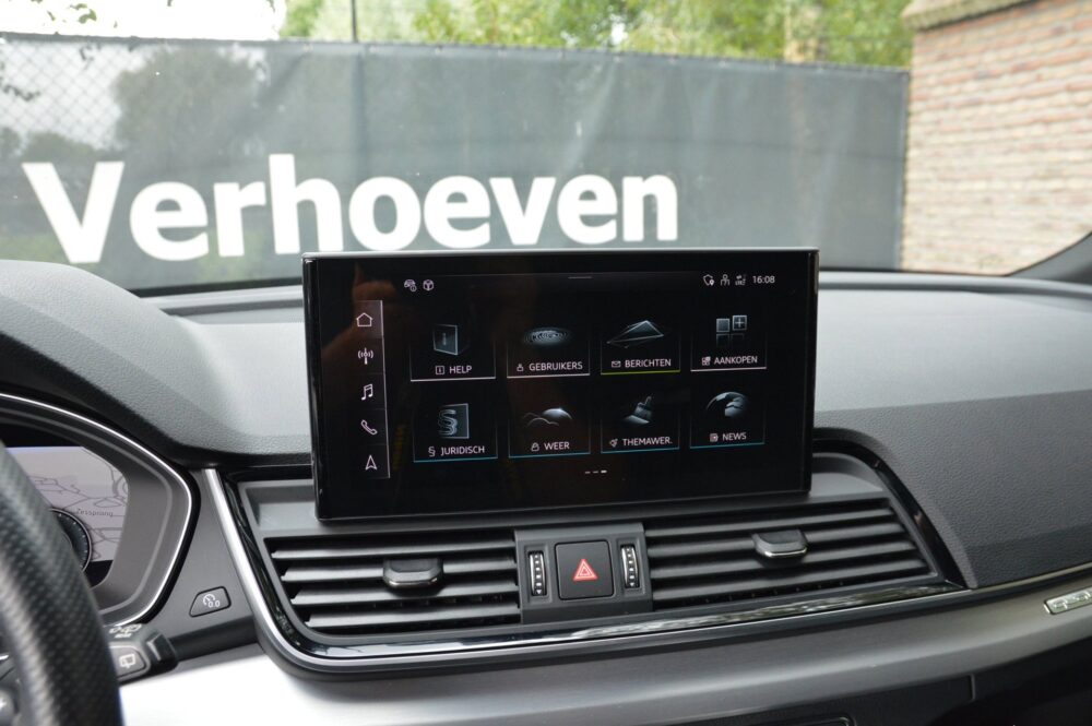 57084893-audi-q5-50-tfsi-e-2023