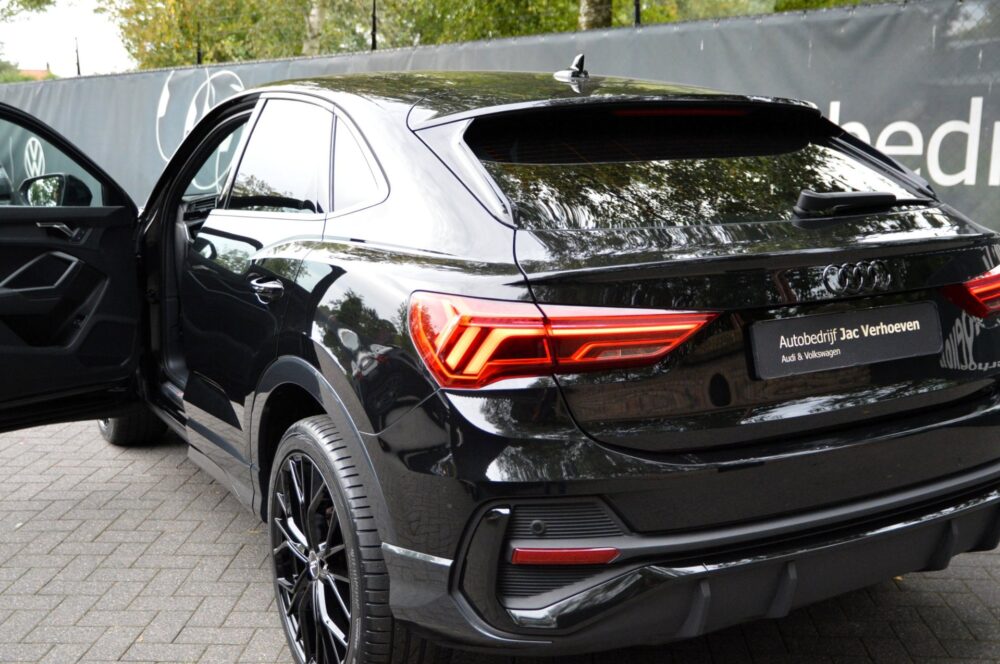 57087722-audi-q3-sportback-45-tfsi-e-2023