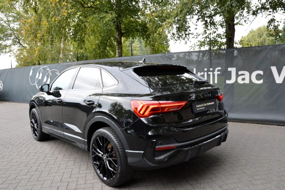 57087722-audi-q3-sportback-45-tfsi-e-2023