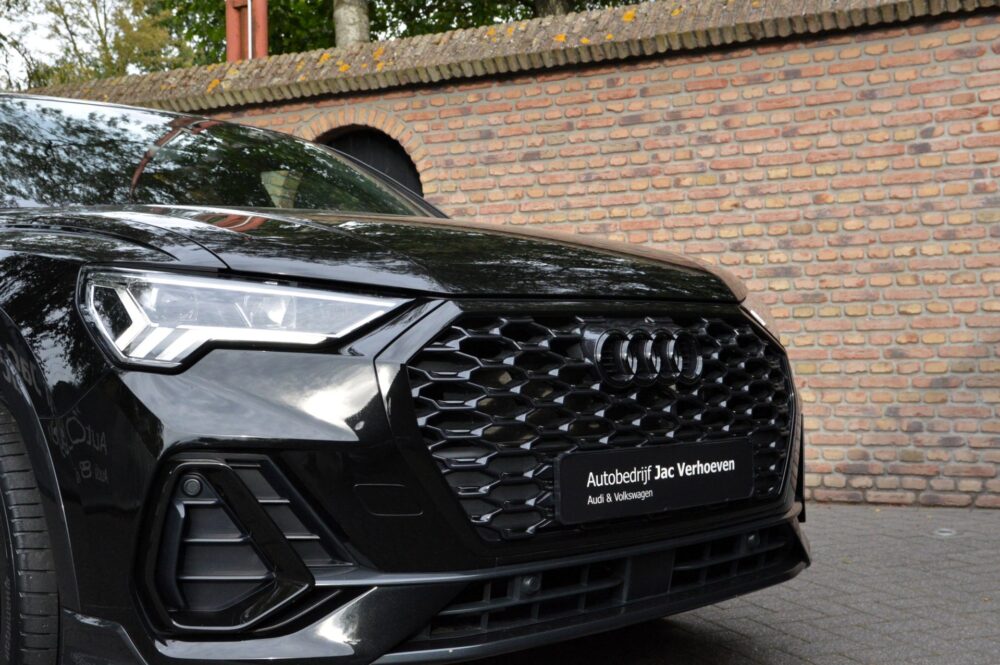 57087722-audi-q3-sportback-45-tfsi-e-2023