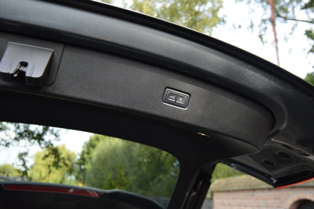 57092637-audi-q5-sportback-50-tfsi-e-2024