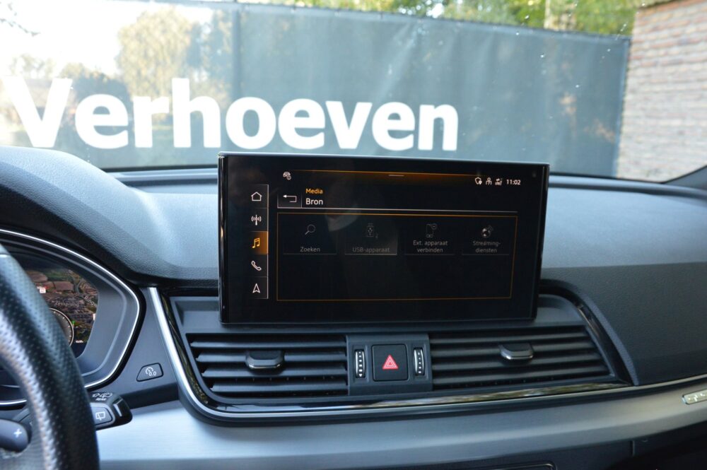 57228905-audi-q5-50-tfsi-e-2024
