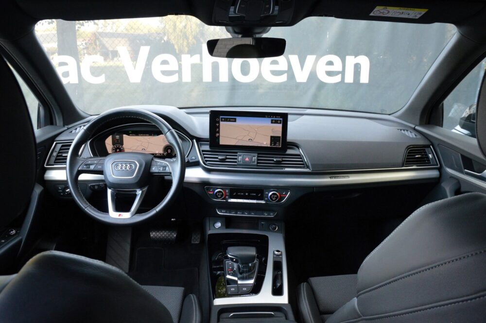 57446942-audi-q5-50-tfsi-e-2023