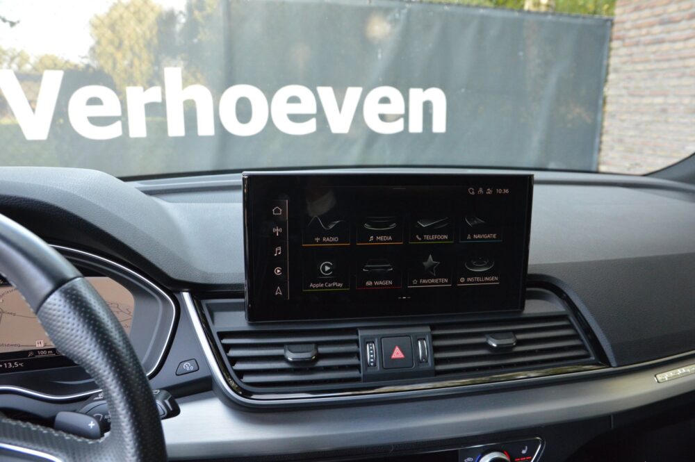 57446942-audi-q5-50-tfsi-e-2023