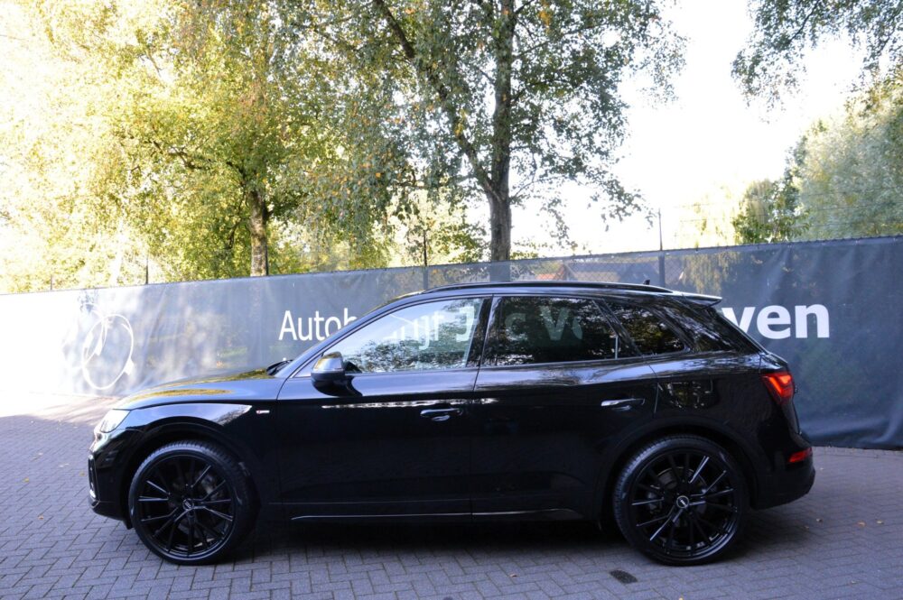 57446942-audi-q5-50-tfsi-e-2023