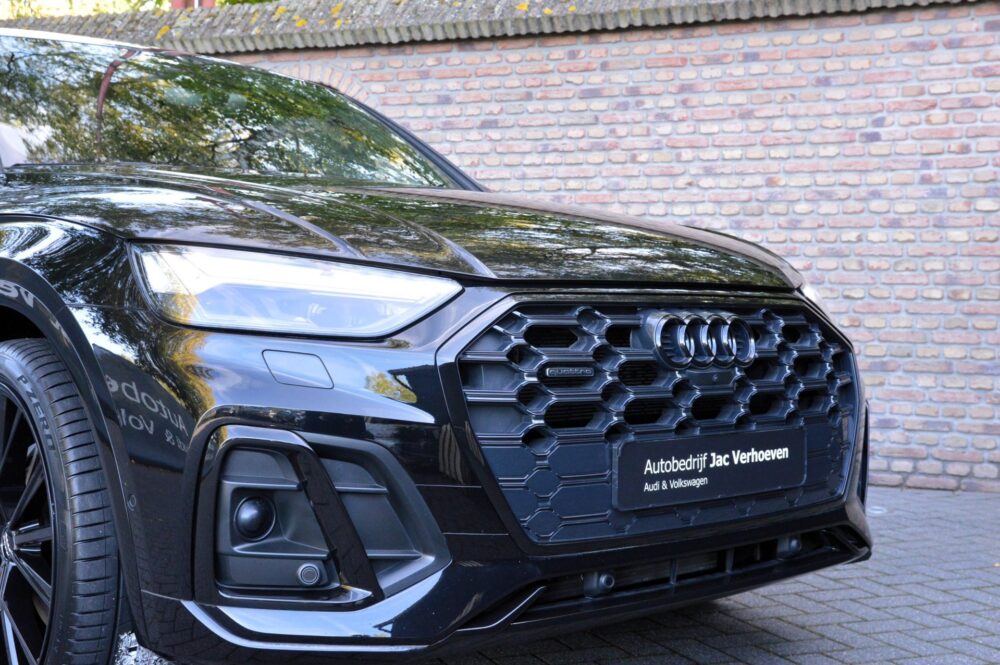 57446942-audi-q5-50-tfsi-e-2023