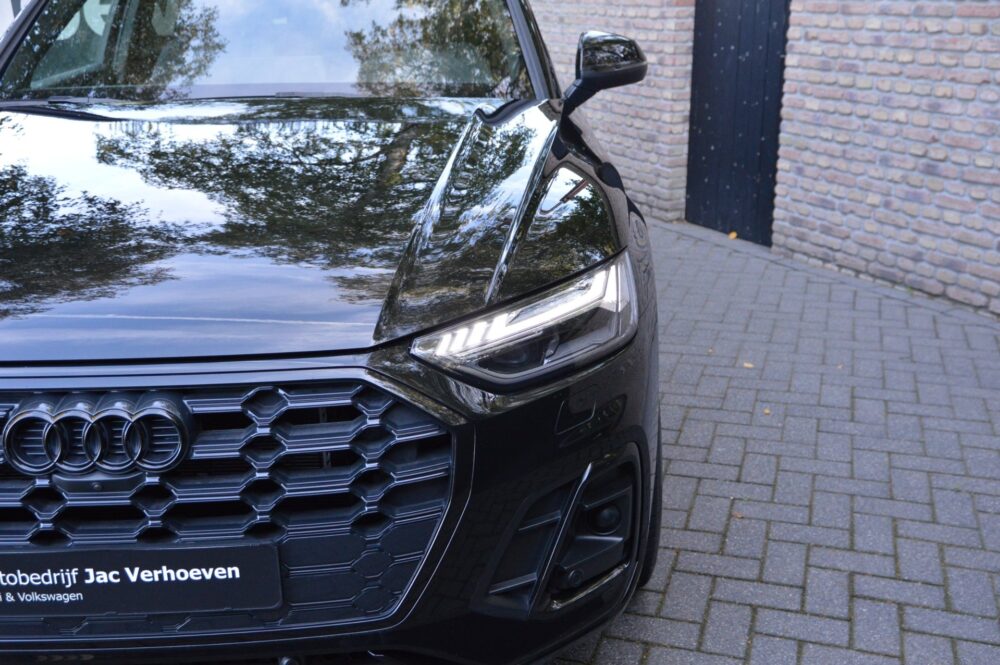 57446942-audi-q5-50-tfsi-e-2023