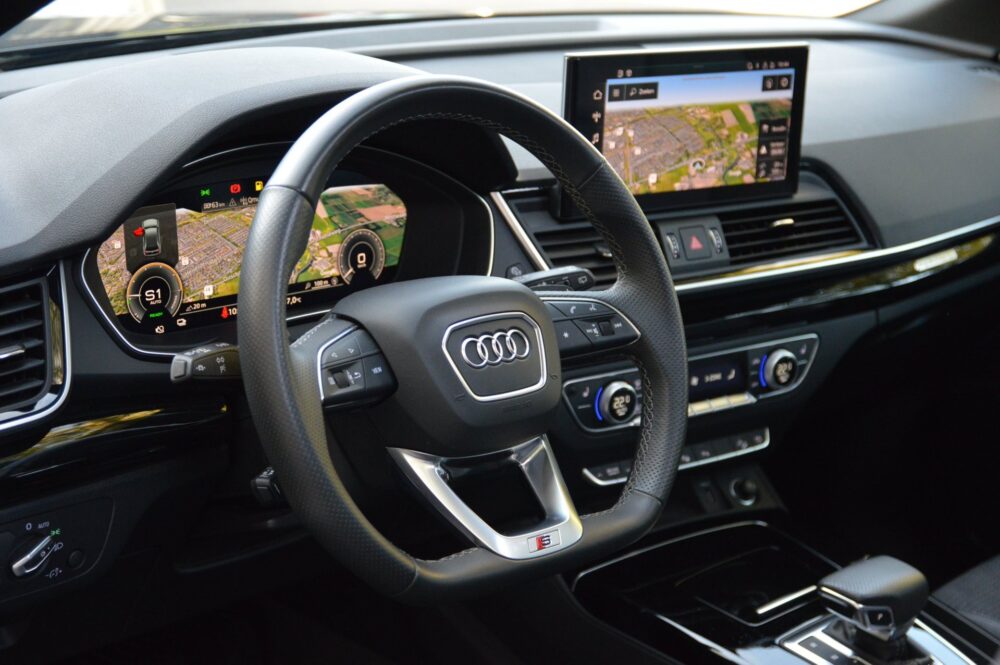 57452551-audi-q5-55-tfsi-e-2023